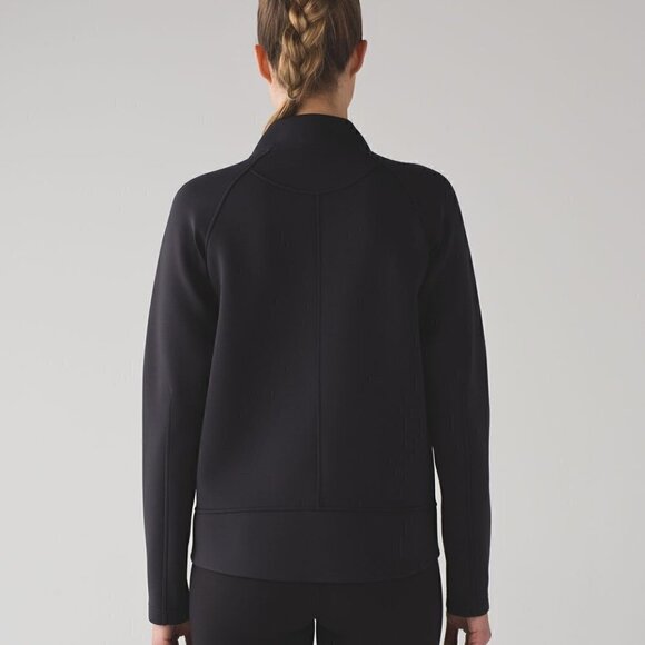 Lululemon | Embrace The Space Jacket Size  8 - Picture 4 of 10